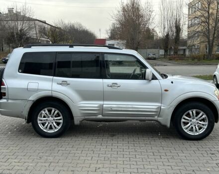 Сірий Міцубісі Паджеро, об'ємом двигуна 3.2 л та пробігом 400 тис. км за 3850 $, фото 5 на Automoto.ua