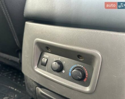 Серый Мицубиси Паджеро, объемом двигателя 3.5 л и пробегом 299 тыс. км за 6700 $, фото 23 на Automoto.ua