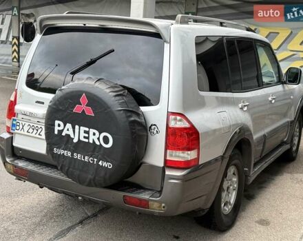Серый Мицубиси Паджеро, объемом двигателя 3.5 л и пробегом 395 тыс. км за 5999 $, фото 22 на Automoto.ua