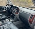 Сірий Міцубісі Паджеро, об'ємом двигуна 3.2 л та пробігом 333 тис. км за 4550 $, фото 5 на Automoto.ua