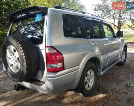 Серый Мицубиси Паджеро, объемом двигателя 3 л и пробегом 315 тыс. км за 9800 $, фото 13 на Automoto.ua