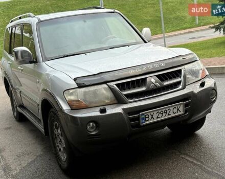 Серый Мицубиси Паджеро, объемом двигателя 3.5 л и пробегом 395 тыс. км за 5999 $, фото 27 на Automoto.ua