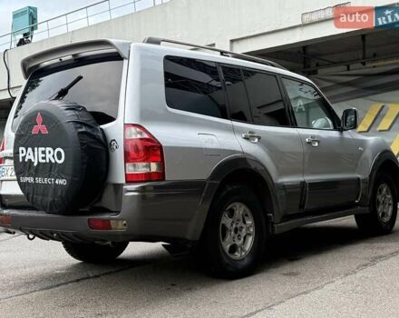 Серый Мицубиси Паджеро, объемом двигателя 3.5 л и пробегом 395 тыс. км за 5999 $, фото 6 на Automoto.ua