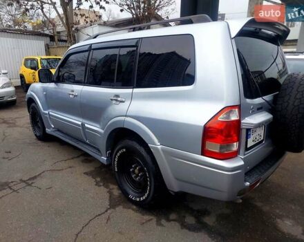 Серый Мицубиси Паджеро, объемом двигателя 3 л и пробегом 387 тыс. км за 5999 $, фото 3 на Automoto.ua
