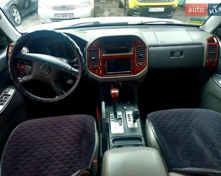 Серый Мицубиси Паджеро, объемом двигателя 3 л и пробегом 387 тыс. км за 5999 $, фото 10 на Automoto.ua