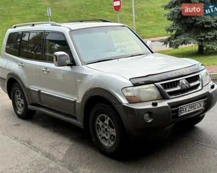 Серый Мицубиси Паджеро, объемом двигателя 3.5 л и пробегом 395 тыс. км за 5999 $, фото 8 на Automoto.ua