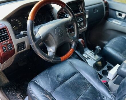 Сірий Міцубісі Паджеро, об'ємом двигуна 3.2 л та пробігом 230 тис. км за 7000 $, фото 8 на Automoto.ua
