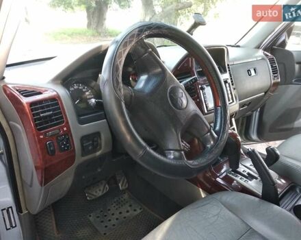 Серый Мицубиси Паджеро, объемом двигателя 3 л и пробегом 315 тыс. км за 9800 $, фото 10 на Automoto.ua