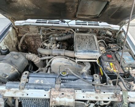 Сірий Міцубісі Паджеро, об'ємом двигуна 3 л та пробігом 380 тис. км за 3650 $, фото 6 на Automoto.ua