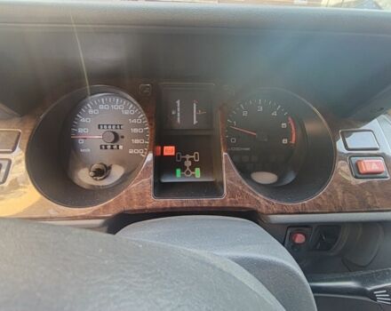 Сірий Міцубісі Паджеро, об'ємом двигуна 3 л та пробігом 380 тис. км за 3650 $, фото 3 на Automoto.ua