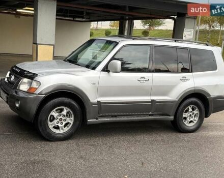 Серый Мицубиси Паджеро, объемом двигателя 3.5 л и пробегом 395 тыс. км за 5999 $, фото 17 на Automoto.ua
