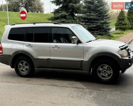 Серый Мицубиси Паджеро, объемом двигателя 3.5 л и пробегом 395 тыс. км за 5999 $, фото 12 на Automoto.ua