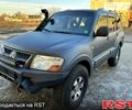 Сірий Міцубісі Паджеро, об'ємом двигуна 3.2 л та пробігом 450 тис. км за 10000 $, фото 2 на Automoto.ua