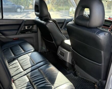 Серый Мицубиси Паджеро, объемом двигателя 3.2 л и пробегом 537 тыс. км за 5159 $, фото 7 на Automoto.ua