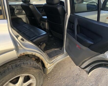 Мицубиси Паджеро 2004 в Залещиках на Automoto.ua Серый Мицубиси Паджеро, объемом двигателя 3.2 л и пробегом 280 тыс. км за 4900 $, фото 4 на Automoto.ua