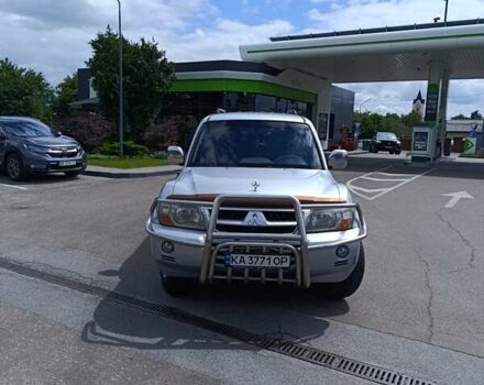 Серый Мицубиси Паджеро, объемом двигателя 2.97 л и пробегом 350 тыс. км за 6500 $, фото 2 на Automoto.ua