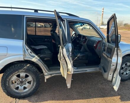 Серый Мицубиси Паджеро, объемом двигателя 3.2 л и пробегом 30 тыс. км за 8000 $, фото 3 на Automoto.ua