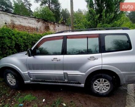 Сірий Міцубісі Паджеро, об'ємом двигуна 3.5 л та пробігом 498 тис. км за 7700 $, фото 3 на Automoto.ua