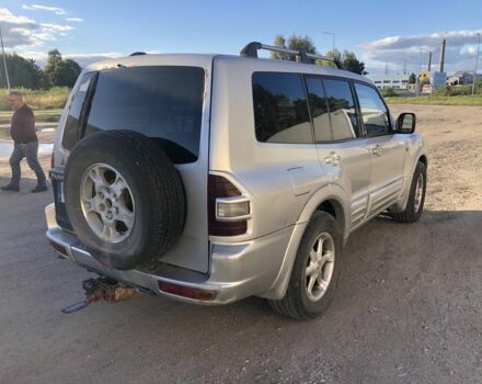 Мицубиси Паджеро 2004 в Залещиках на Automoto.ua Серый Мицубиси Паджеро, объемом двигателя 3.2 л и пробегом 280 тыс. км за 4900 $, фото 2 на Automoto.ua