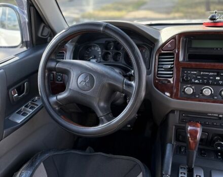 Серый Мицубиси Паджеро, объемом двигателя 3.2 л и пробегом 537 тыс. км за 5159 $, фото 11 на Automoto.ua