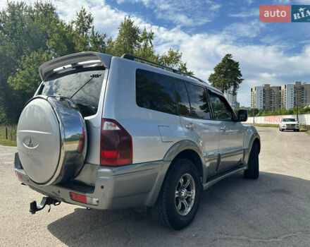 Серый Мицубиси Паджеро, объемом двигателя 3.5 л и пробегом 192 тыс. км за 7900 $, фото 2 на Automoto.ua