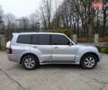 Серый Мицубиси Паджеро, объемом двигателя 3.5 л и пробегом 290 тыс. км за 7500 $, фото 6 на Automoto.ua