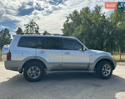 Серый Мицубиси Паджеро, объемом двигателя 3.5 л и пробегом 192 тыс. км за 7900 $, фото 6 на Automoto.ua