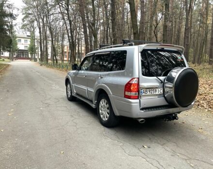 Серый Мицубиси Паджеро, объемом двигателя 3 л и пробегом 250 тыс. км за 9500 $, фото 2 на Automoto.ua