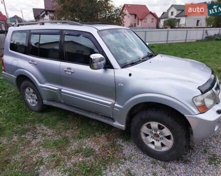 Серый Мицубиси Паджеро, объемом двигателя 3 л и пробегом 367 тыс. км за 6500 $, фото 3 на Automoto.ua