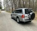 Серый Мицубиси Паджеро, объемом двигателя 3 л и пробегом 250 тыс. км за 9500 $, фото 2 на Automoto.ua