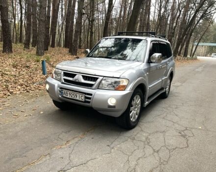 Серый Мицубиси Паджеро, объемом двигателя 3 л и пробегом 250 тыс. км за 9500 $, фото 3 на Automoto.ua