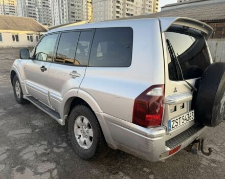Серый Мицубиси Паджеро, объемом двигателя 3.2 л и пробегом 268 тыс. км за 4200 $, фото 1 на Automoto.ua