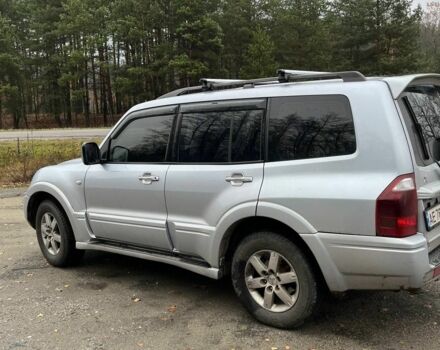 Серый Мицубиси Паджеро, объемом двигателя 3.5 л и пробегом 209 тыс. км за 7854 $, фото 2 на Automoto.ua