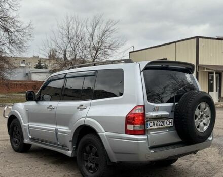 Серый Мицубиси Паджеро, объемом двигателя 3 л и пробегом 300 тыс. км за 5500 $, фото 6 на Automoto.ua