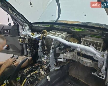 Сірий Міцубісі Паджеро, об'ємом двигуна 3.2 л та пробігом 346 тис. км за 9000 $, фото 15 на Automoto.ua