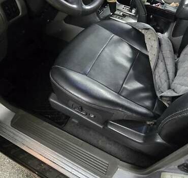 Сірий Міцубісі Паджеро, об'ємом двигуна 3.2 л та пробігом 346 тис. км за 9000 $, фото 9 на Automoto.ua