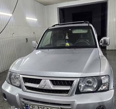 Сірий Міцубісі Паджеро, об'ємом двигуна 3.2 л та пробігом 346 тис. км за 9000 $, фото 6 на Automoto.ua