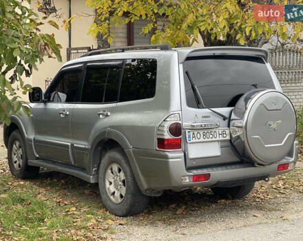 Серый Мицубиси Паджеро, объемом двигателя 3.5 л и пробегом 206 тыс. км за 8300 $, фото 5 на Automoto.ua