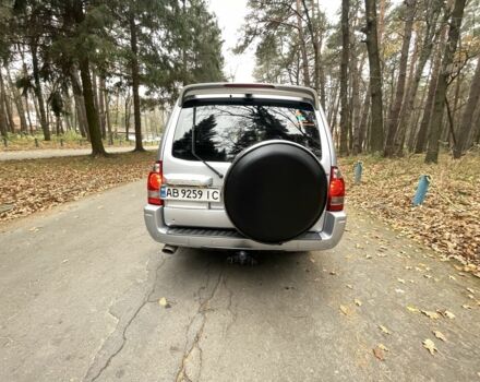 Серый Мицубиси Паджеро, объемом двигателя 3 л и пробегом 250 тыс. км за 9500 $, фото 4 на Automoto.ua