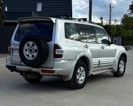 Серый Мицубиси Паджеро, объемом двигателя 3.2 л и пробегом 350 тыс. км за 4200 $, фото 4 на Automoto.ua