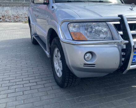 Серый Мицубиси Паджеро, объемом двигателя 2.97 л и пробегом 333 тыс. км за 8500 $, фото 2 на Automoto.ua