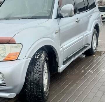 Сірий Міцубісі Паджеро, об'ємом двигуна 3.2 л та пробігом 277 тис. км за 8700 $, фото 22 на Automoto.ua