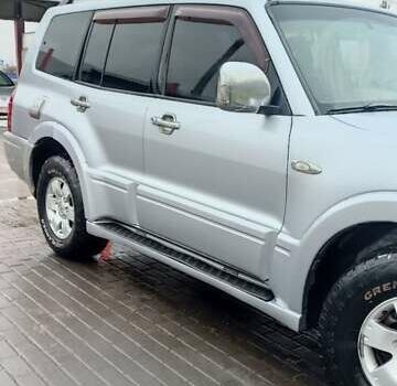 Сірий Міцубісі Паджеро, об'ємом двигуна 3.2 л та пробігом 277 тис. км за 8700 $, фото 9 на Automoto.ua