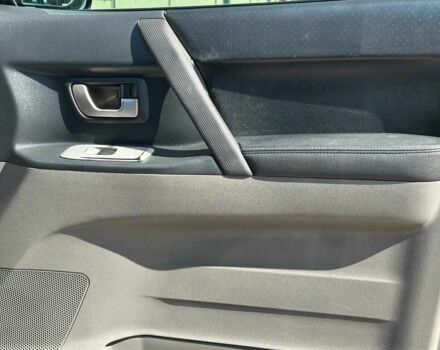 Сірий Міцубісі Паджеро, об'ємом двигуна 3 л та пробігом 230 тис. км за 6000 $, фото 23 на Automoto.ua