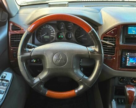 Сірий Міцубісі Паджеро, об'ємом двигуна 3 л та пробігом 230 тис. км за 6000 $, фото 19 на Automoto.ua