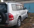 Сірий Міцубісі Паджеро, об'ємом двигуна 3.8 л та пробігом 334 тис. км за 8300 $, фото 2 на Automoto.ua