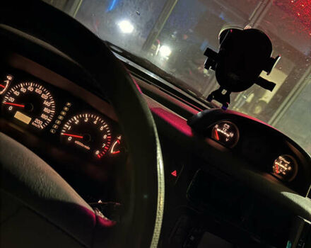 Сірий Міцубісі Паджеро, об'ємом двигуна 3 л та пробігом 208 тис. км за 9900 $, фото 5 на Automoto.ua