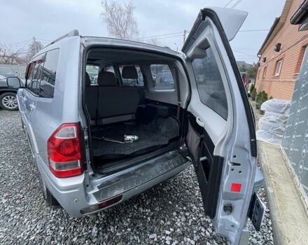 Серый Мицубиси Паджеро, объемом двигателя 3.8 л и пробегом 355 тыс. км за 7300 $, фото 6 на Automoto.ua