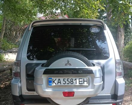 Серый Мицубиси Паджеро, объемом двигателя 3.8 л и пробегом 320 тыс. км за 9700 $, фото 5 на Automoto.ua