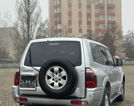 Сірий Міцубісі Паджеро, об'ємом двигуна 3.2 л та пробігом 265 тис. км за 4550 $, фото 5 на Automoto.ua